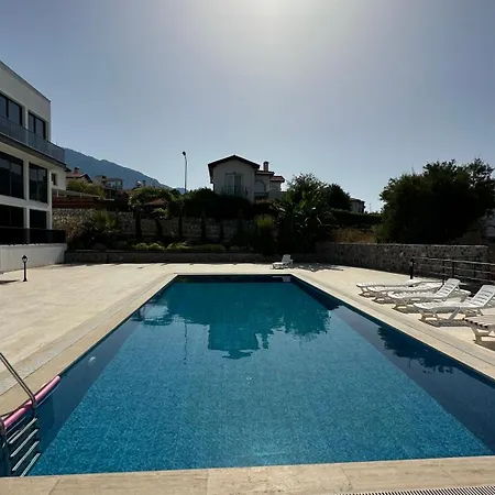 Apartment 2 Bedrooms Sea View *